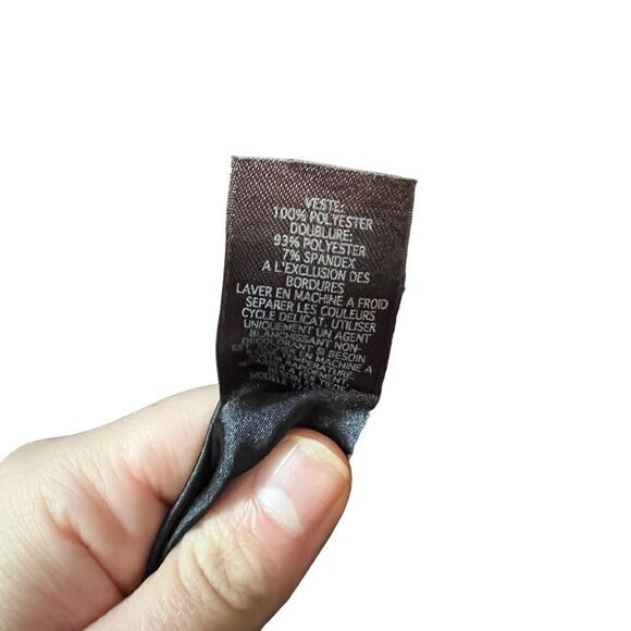 Guess Leonard print cropped blazer. Size medium - Picture 4 of 10